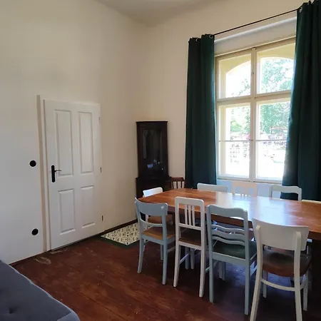 Lobkovice: Gemuetliches Gaestehaus Am Schloss *