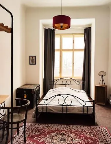 Lobkovice: Gemütliches Am Schloss Ferienhaus