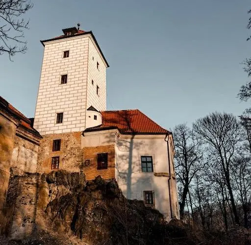 Ferienhaus Lobkovice: Gemütliches Am Schloss *