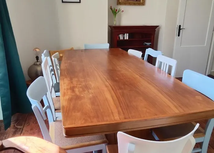 Lobkovice: Gemütliches Am Schloss Ferienhaus Neratovice