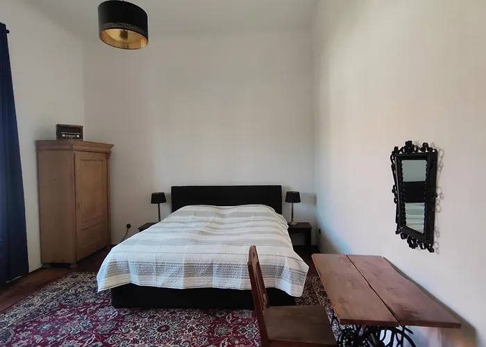 Ferienhaus Lobkovice: Gemütliches Am Schloss *